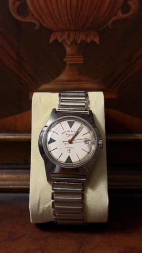 ويست اند واتش الباندا | West end watch cQ