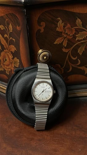 Rado Men Wristwatch Silver Round Silver Quartz Wor...