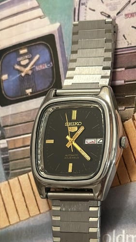 سيكو 5 ⏰ - ميناء محدد