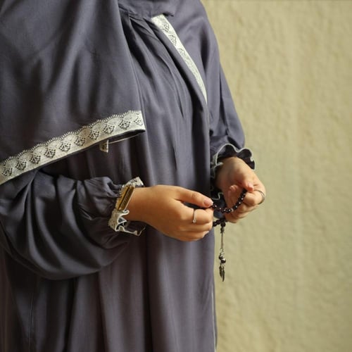 شرشف صلاة لف رمادي غامق