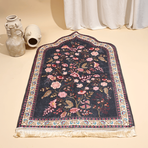 سجادة مشجره انيقة