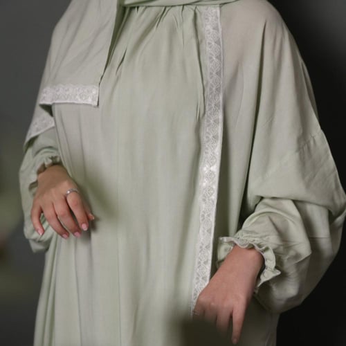 شرشف صلاه قطن يتسكر إذا لفيتي الطرحه