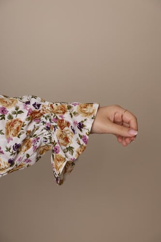 شرشف صلاة بنقشة روز