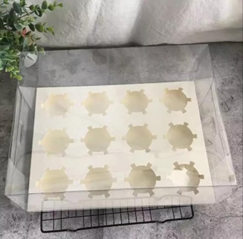 علب كب كيك 12ثقب