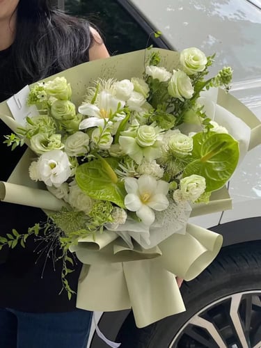 ورق تغليف هدايا ملون سادة