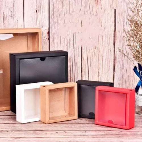 علب معجنات بنافذه شفاف و مقسم صوص