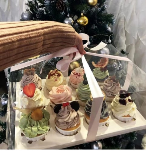 علب كب كيك 12ثقب