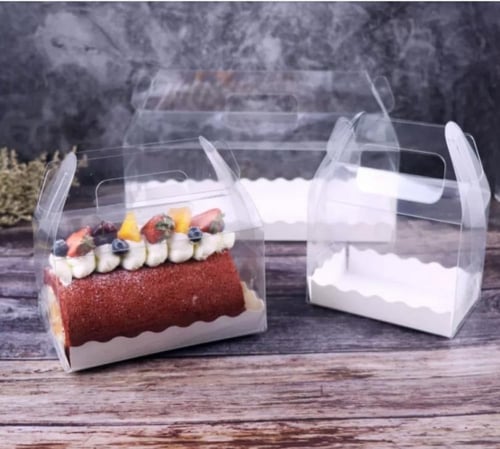 علب كيك شفافه بمسكة