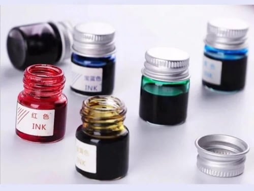 علب زجاجية للعينات و الصوص