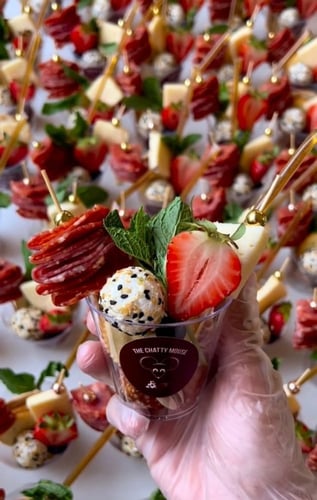 كاسات اكريلك للتوزيعات