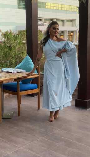 فستان الاوبال الابيض