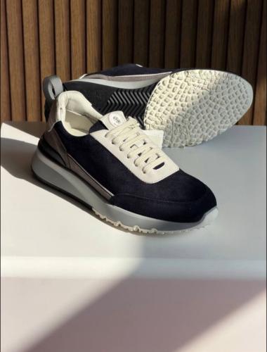 Shose
