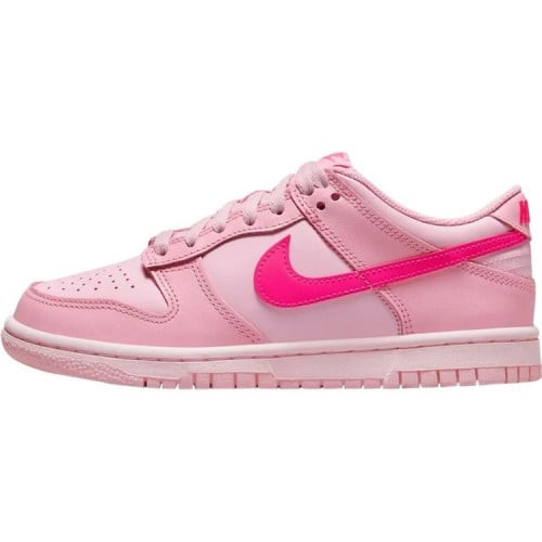 nike sb dunks triple pink