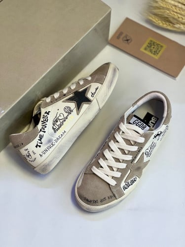 Golden goose