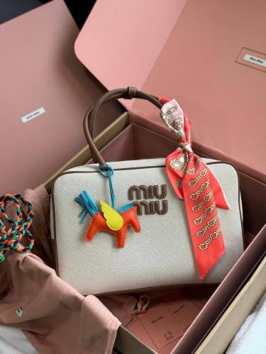 Miumiu bag
