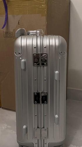 تسليم فوري كاري اون Rimoa