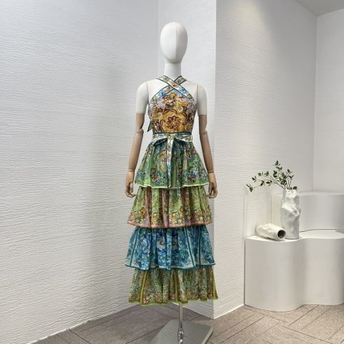 ALÈMAIS drees