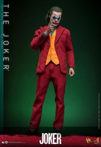 Hot Toys DX42 1/6th scale The Joker Collectible Fi...