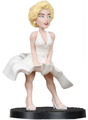 Marilyn Monroe in White Dress