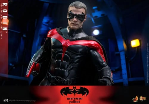 Batman & Robin MMS787 Robin 1/6th Scale Collectibl...