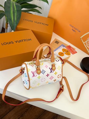 شنطة لويس فيتون ماستر كوالتي