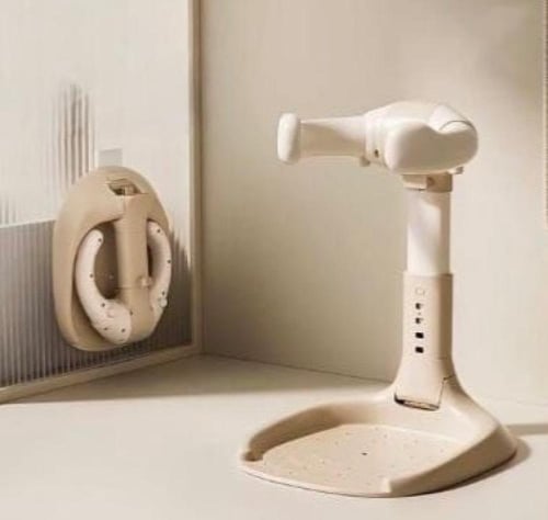 مروش للاطفال بوضعية الوقوف من البلاستيك الناعم