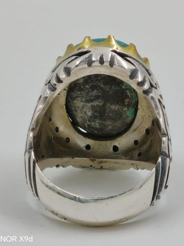 فيروز نيشابوري