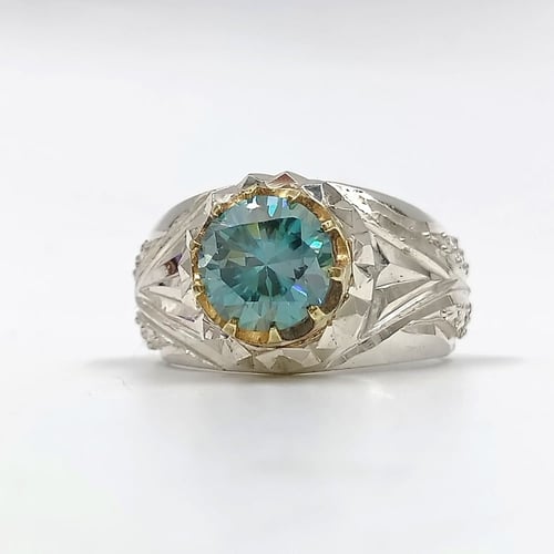 خاتم موزنايت