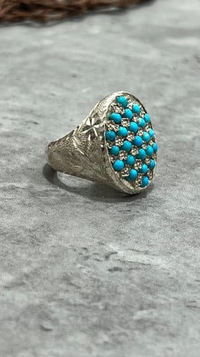 فيروز نيشابوري