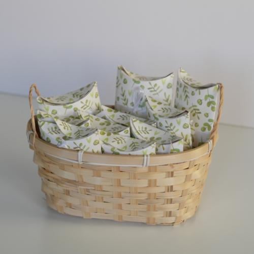 توزيعات العيد للأطفال