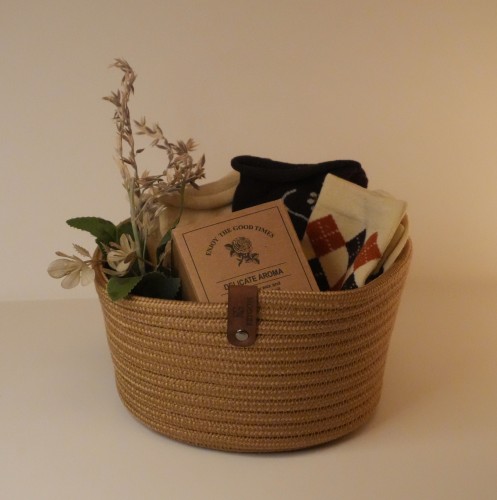 سلة الجوارب (تكرمون)