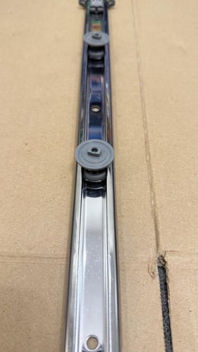 المساطر الحامله للسلات الداخلية ميديا