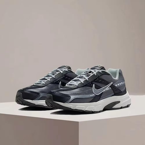 Nike Initiator running shoe breathable, running sh...