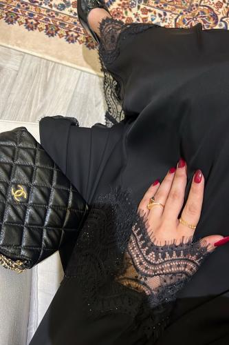 عباية ملفتة