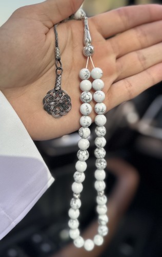 سبحة عقيق ابيض طربزونة فضة