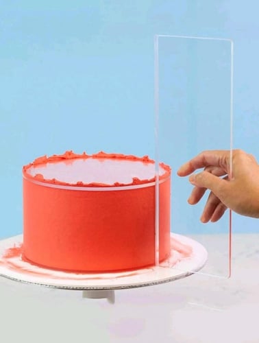 اداة تنعيم الكيك