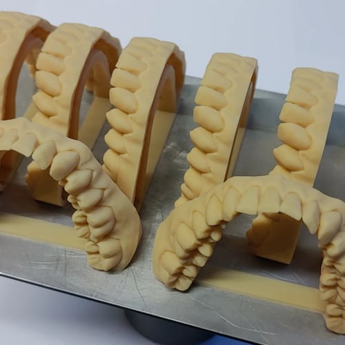 BlueCast Model Dental (Beige) for LCD / DLP, 1kg