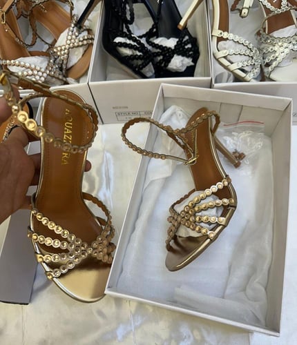 كعب اكوازورا