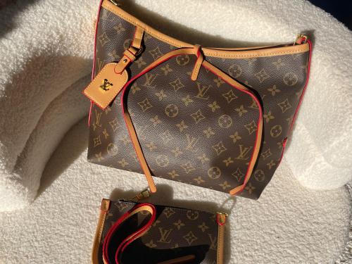 لويس فيتون