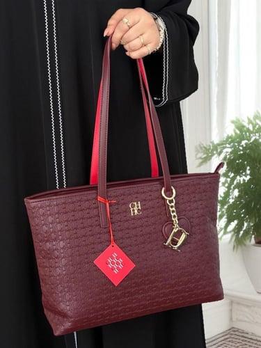 شنط كارولينا هريرا