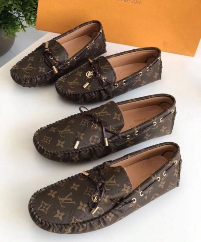 شوز لويس فيتون