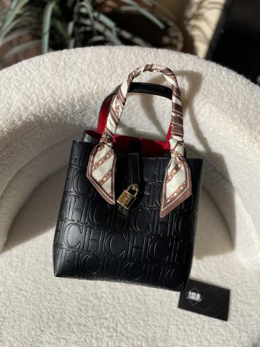 كارولينا هريرا