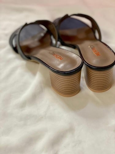 سليبرز هيرمز بكعب