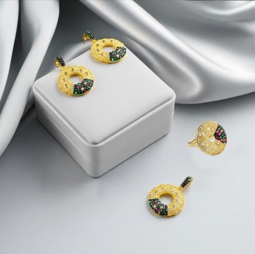 طقم فضة مطلي بزركون ملون اخضر