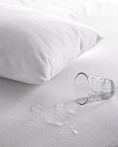 واقي مرتبة + غطاء مخدة