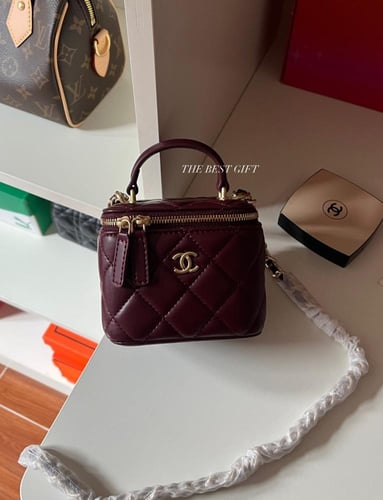 Chanel Mini Vanity Bag handle
