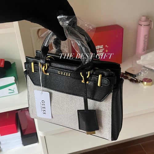 guess bag