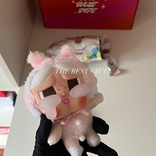 Pop Mart CRYBABY pink