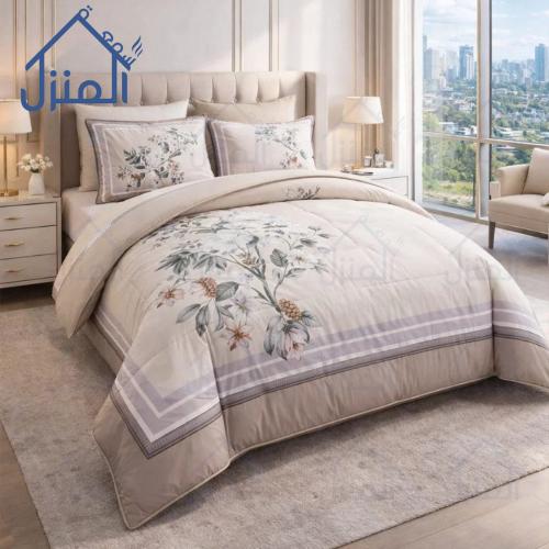 مفرش سرير بيج بنقوش زهور طبيعية بتصميم فاخر