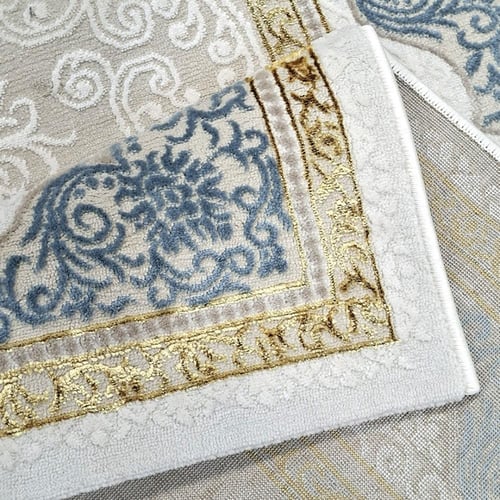 سجاد كلاسيك نقشة ملكي فاخر – كريمي × أزرق ذهبي